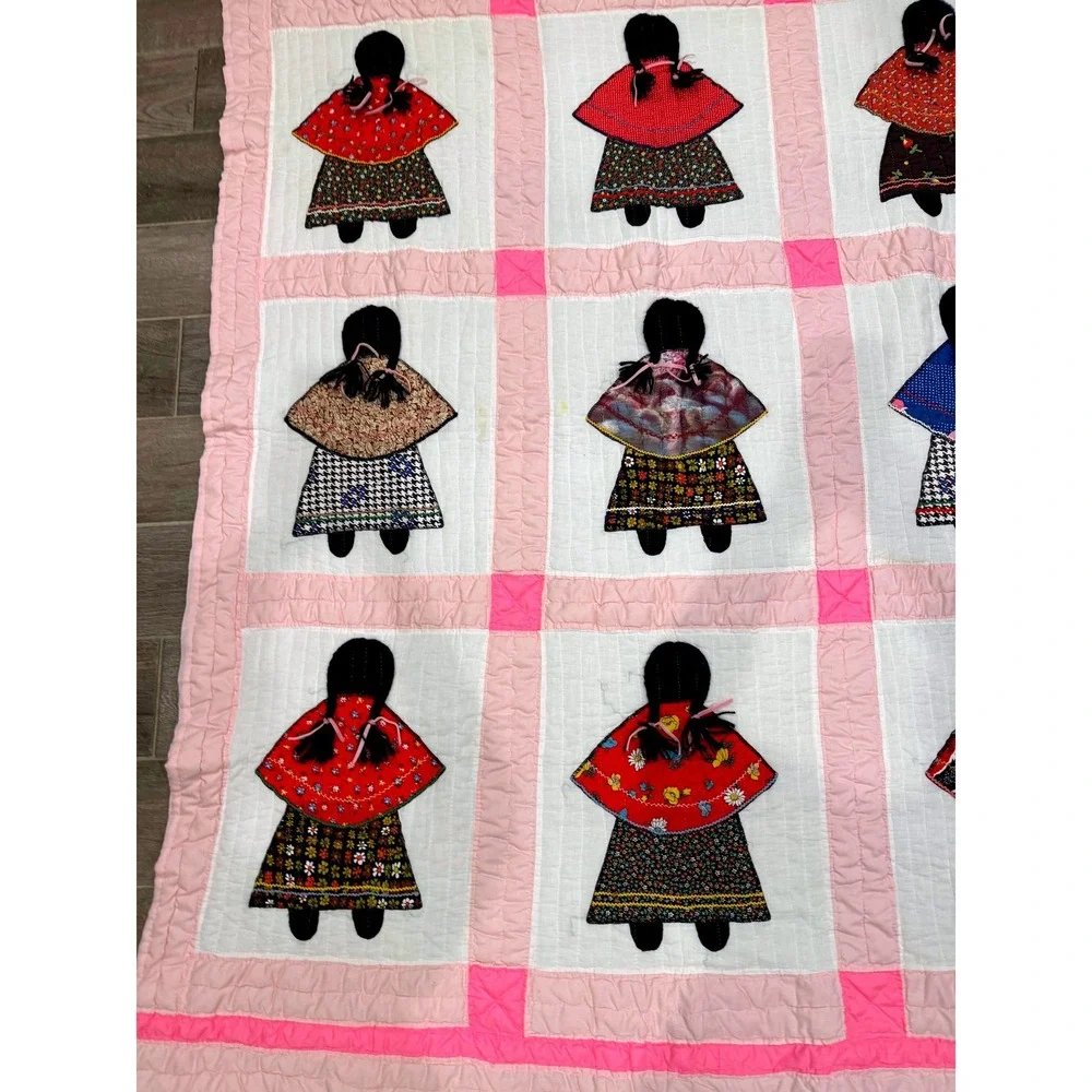 Handmade Sunbonnet Sue Quilt 53x64 Vintage Applique Cottagecore Moveable Braids